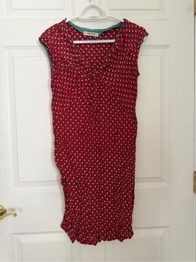Red Printed Cap-Sleeve Midi Dress